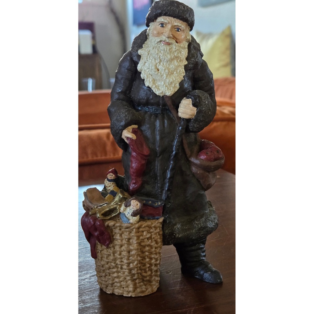 Vintage 1987 ETC Father Christmas Santa Claus Figurine Old World Folk Art